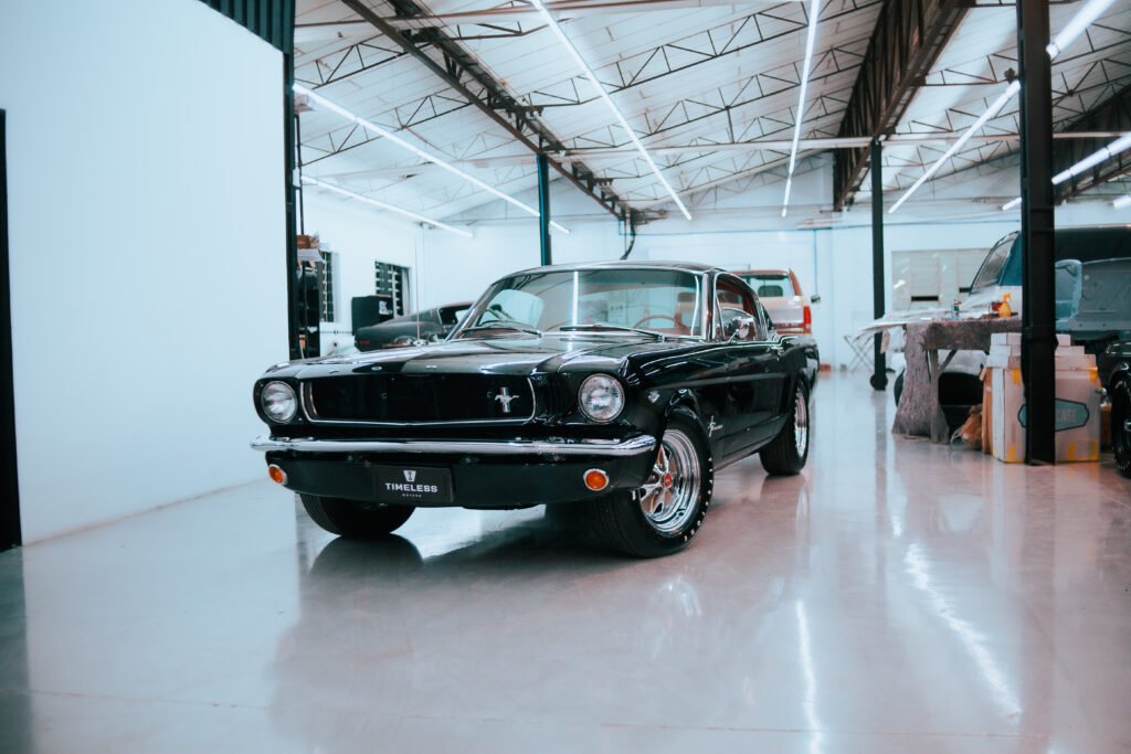 Ford Mustang Fastback 1965, projeto #2128 restaurado pela Timeless Garages